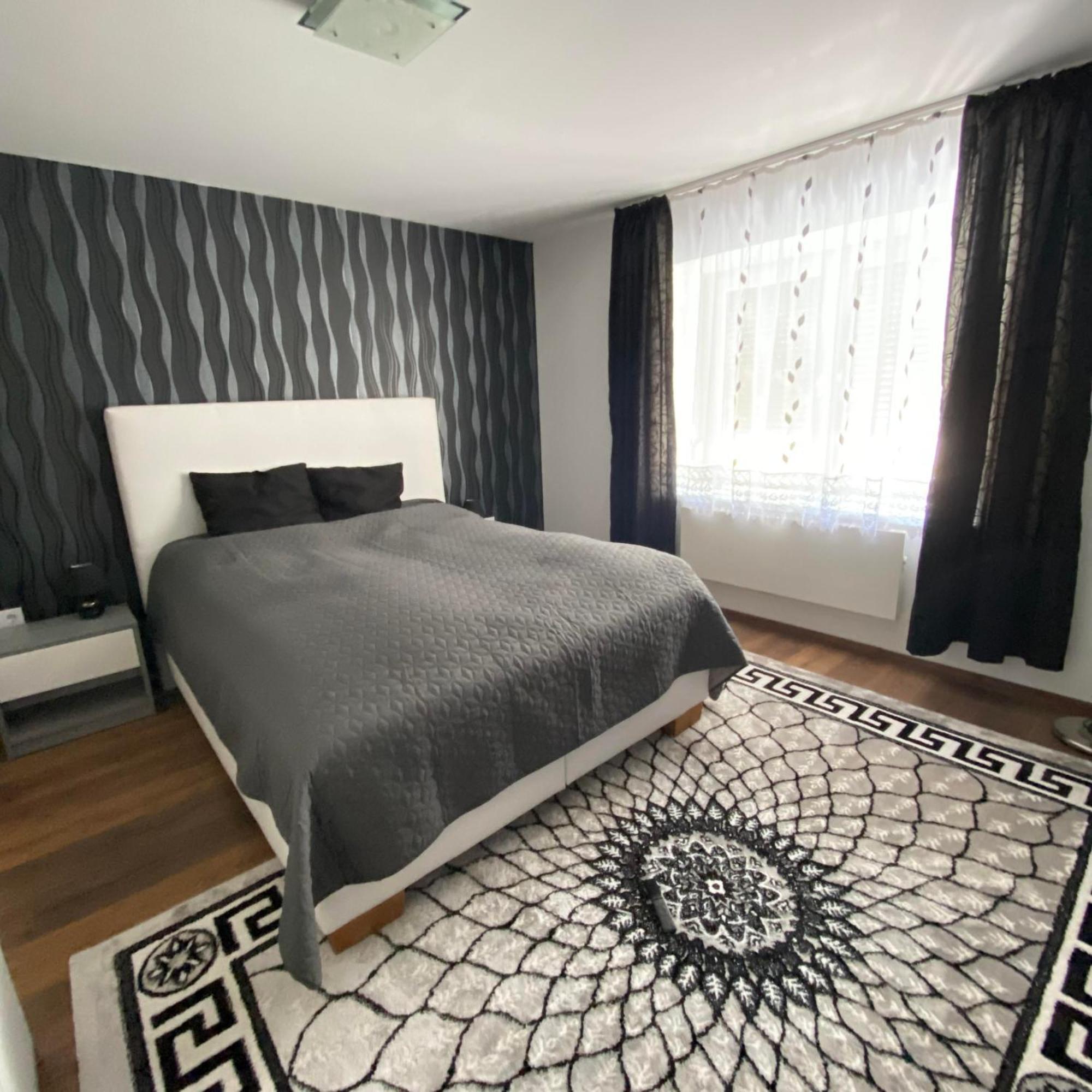 Perla Vendeghaz Igal Apartment Bagian luar foto